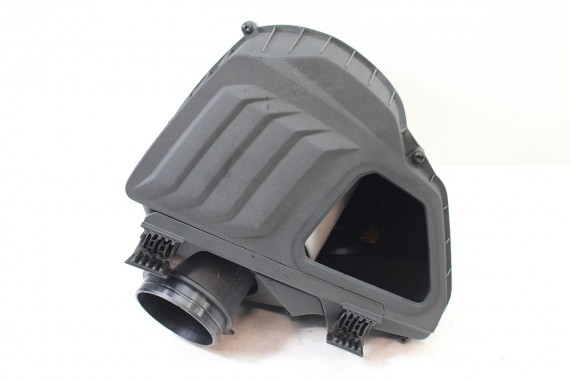 AUDI A8 OBUDOWA FILTR POWIETRZA 4N0133823P 4N0 133 823 P 4N D5 4.0 TDi diesel 4N0 133 824 AA 90 kilometrów 4N0133823P 4N0133823P