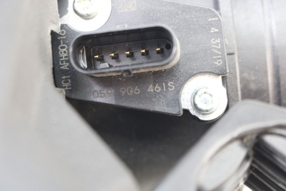 AUDI A8 OBUDOWA FILTR POWIETRZA 4N0133823P 4N0 133 823 P 4N D5 4.0 TDi diesel 4N0 133 824 AA 90 kilometrów 4N0133823P 4N0133823P