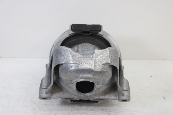 AUDI RSQ8 PODUSZKA ŁAPA SILNIKA 4M0199371FK 4M0199372FK 4M0199371FK z czujnikiem 4M0199372FK loże RS6 RS7 4.0 TFSi 4M0199371FK