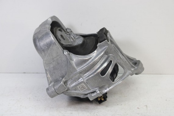 AUDI RSQ8 PODUSZKA ŁAPA SILNIKA 4M0199371FK 4M0199372FK 4M0199371FK z czujnikiem 4M0199372FK loże RS6 RS7 4.0 TFSi 4M0199371FK
