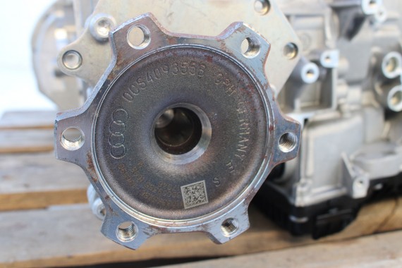 AUDI A4 A5 SKRZYNIA BIEGÓW SHP 8-stopniowa biegowa SILNIK 3.0 TFSi CWG benzyna 56 kilometrów 8W B9 F5 S4 S5 S-TRONIC 8HP