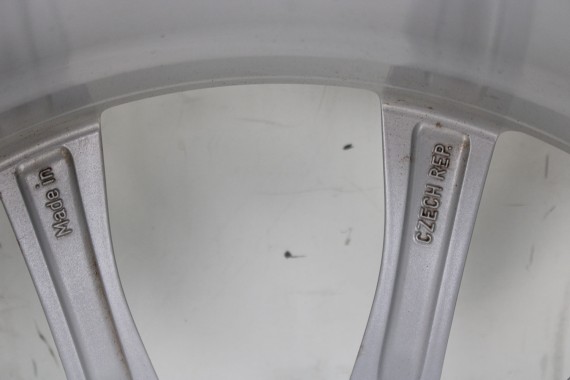 AUDI A4 A5 FELGI 18 cali OPONY KOŁA felga 8T0601025CA 8.5J*18H2 ET29 opona Michelin Pilot Sport 37 245/40/18 93Y lato 8T0601025