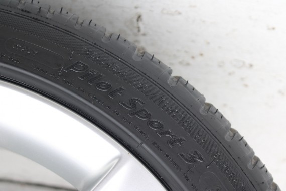 AUDI A4 A5 FELGI 18 cali OPONY KOŁA felga 8T0601025CA 8.5J*18H2 ET29 opona Michelin Pilot Sport 37 245/40/18 93Y lato 8T0601025