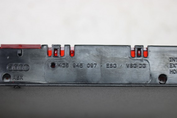 AUDI A6 SEDAN LAMPA LAMPKA ŚWIATŁO STOPU TYŁ 4G5945097 4G5 945 097 4G 4G0 C7 dodatkowe A3 SEDAN 8V5 FL LIFT 4G5945097 4G5945097