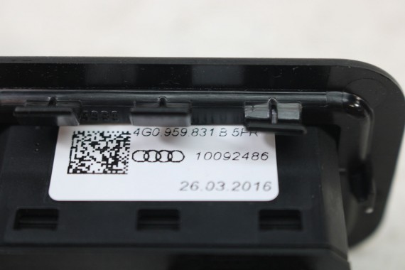AUDI A4 A5 Q5 Q7 PRZYCISK BAGAŻNIKA 4G0959831B 4G0 959 831 B PRZYCISKI klapy tył LIFT 4G0959831B 4G0959831B 4G0959831B 4G0959831