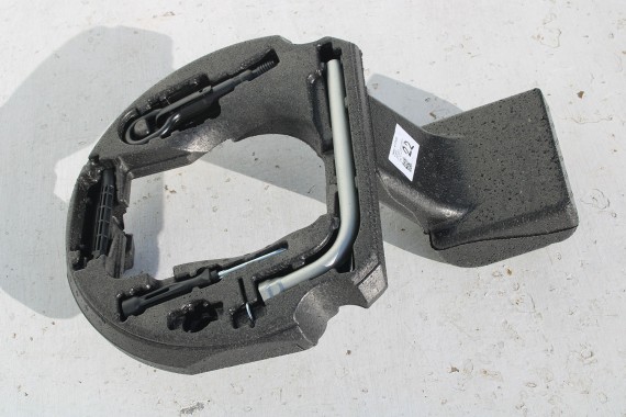 AUDI A6 4G C7 STYROPIAN PODŁOGA BAGAŻNIKA 4G0012109F tapicerka wykończenie 4G0 012 109 wnęka pianka wkład 4G0012109F 4G0012109F