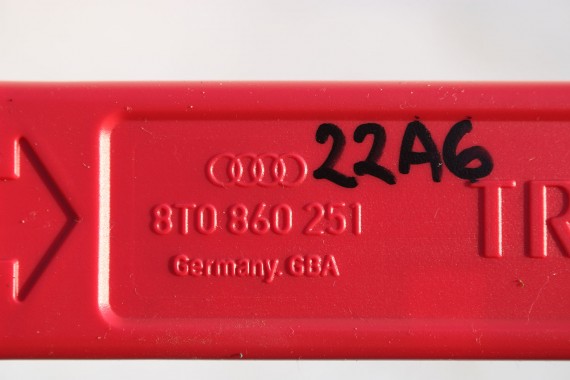 AUDI A6 4G C7 VW SKODA SEAT TRÓJKĄT OSTRZEGAWCZY + ETUI 8T0860251 8T0 860 251 8T0860251B OBUDOWA 8T0860251 8T0860251B 8T0860251