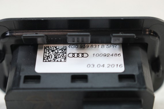 AUDI A4 A5 Q5 Q7 PRZYCISK BAGAŻNIKA 4G0959831B 4G0 959 831 B PRZYCISKI klapy tył LIFT 4G0959831B 4G0959831B 4G0959831B 4G0959831