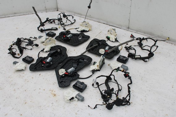 AUDI A8 4H D4 DOCIĄGANIE DRZWI DOCIĄGI DOMYKANIE 4H1837016E 4H1837015E 4H0839016C 4H0839015C 4H0959795D 4H0959793G 4H0959792G