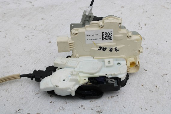 AUDI A8 4H D4 DOCIĄGANIE DRZWI DOCIĄGI DOMYKANIE 4H1837016E 4H1837015E 4H0839016C 4H0839015C 4H0959795D 4H0959793G 4H0959792G