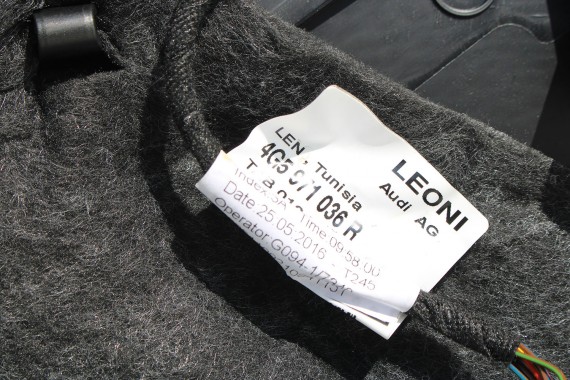 AUDI A6 4G FOTELE KOMPLET FOTELI siedzeń siedzenia fotel tapicerka skóra kolor czarny FL LIFT kanapa siedzisko oparcie fotel C7