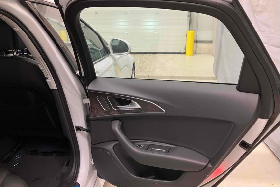 AUDI A6 4G FOTELE KOMPLET FOTELI siedzeń siedzenia fotel tapicerka skóra kolor czarny FL LIFT kanapa siedzisko oparcie fotel C7