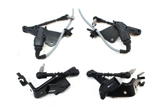 AUDI Q7 Q8 CZUJNIK...