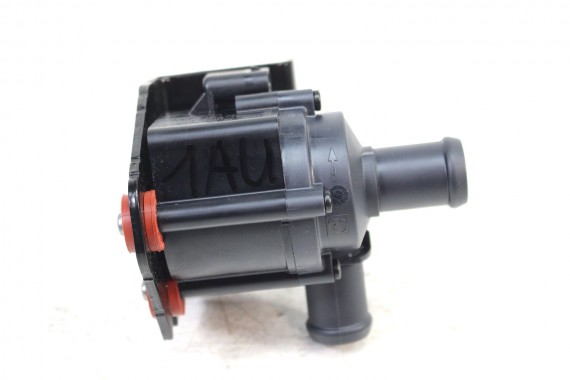 AUDI VW DODATKOWA POMPA WODY 06H121601M 06H 121 601 06H121601F 06H121601J 06H121601M 06H121601F 06H121601M 06H121601J 06H121601