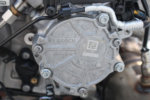 AUDI POMPA PALIWA 06K127028B VACUM 06K145100P 06K 127 028 B 2.0 TFSi USA 06K127028D 06K127028L 06K145100AE 06K145100 06K145100AB