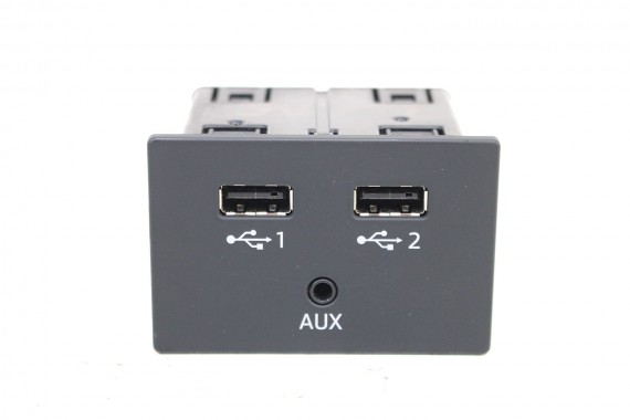 AUDI A6 PORT USB PRZYŁĄCZE 81A035736 81A 035 736 gniazdo USB AUX  4G C7 A7 4G8 A8 D4 4H gniazda złącza złącze 2*USB