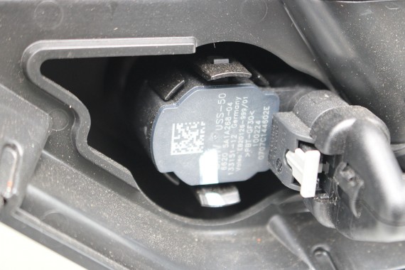BMW iX i20 ZDERZAK PRZEDNI PRZÓD M pakiet Kolor: 300 Alpinweiss 3 Biały M POWER  51117933621 7983621 9879666 9879665 9492524