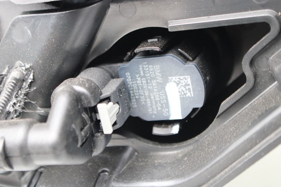BMW iX i20 ZDERZAK PRZEDNI PRZÓD M pakiet Kolor: 300 Alpinweiss 3 Biały M POWER  51117933621 7983621 9879666 9879665 9492524