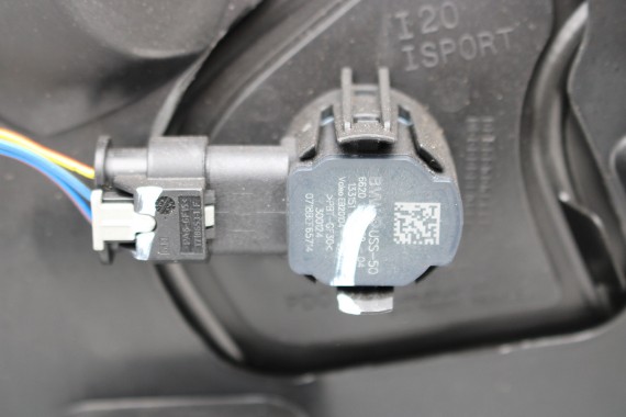 BMW iX i20 ZDERZAK PRZEDNI PRZÓD M pakiet Kolor: 300 Alpinweiss 3 Biały M POWER  51117933621 7983621 9879666 9879665 9492524