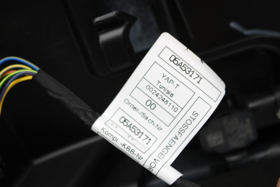 BMW iX i20 ZDERZAK PRZEDNI PRZÓD M pakiet Kolor: 300 Alpinweiss 3 Biały 51117933621 7983621 9879666 9879665 9492524