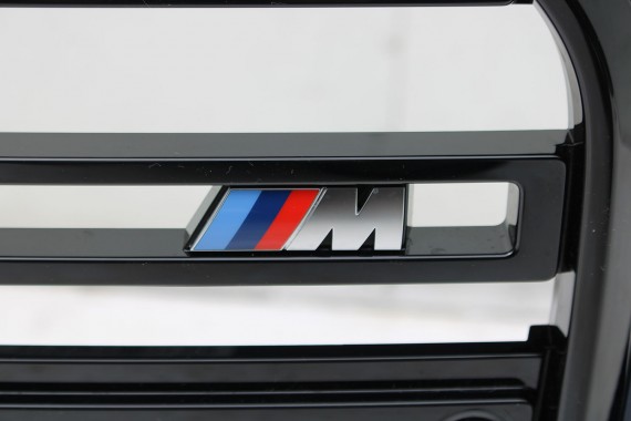 BMW 4 G22 G23 ZDERZAK PRZEDNI PRZÓD M pakiet Kolor: C3Z Tansanit-blau Niebieski 8076713 63178089525 63178089526 USA 51118076713