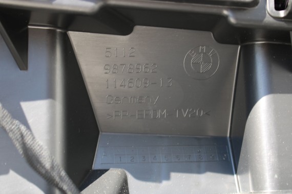 BMW iX i20 ZDERZAK TYŁ TYLNY M pakiet Kolor A96 Mineral-weiss 51128081542 51128737824 51129878961 51129878962 51129491667