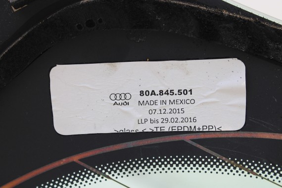 AUDI Q5 SZYBA KLAPY TYŁ 80A845501 BAGAŻNIKA rok produkcji 2015 zielona E9 AS2 80A 845 501 80A FY szyba w klapę pokrywa