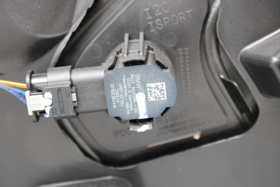 BMW iX i20 ZDERZAK PRZEDNI PRZÓD M pakiet Kolor: A96 Mineral-weiss metallic Biały 51117933621 7983621 9879666 9879665 9492524