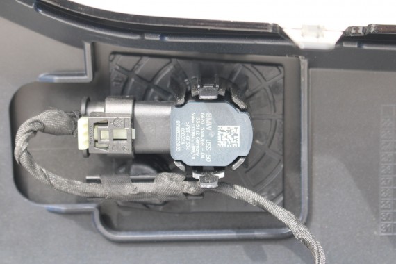 BMW 5 G60 ZDERZAK PRZEDNI PRZÓD C1M Phytonicblau Niebieski 8084653 G61 M PAKIET 8084653 8084655 8084656 8084629 9879291 9879291