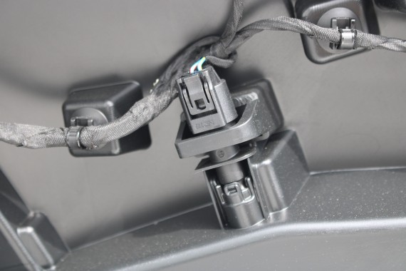 BMW 5 G60 ZDERZAK PRZEDNI PRZÓD C1M Phytonicblau Niebieski 8084653 G61 M PAKIET 8084653 8084655 8084656 8084629 9879291 9879291