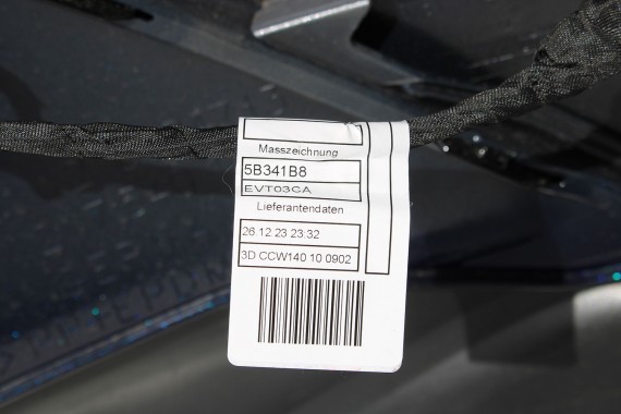 BMW 5 G60 ZDERZAK TYŁ TYLNY M pakiet Kolor: C3Z Tansanitblau II Metallic MSP M POWER 51128084866 51128084715 51128085225 8084866