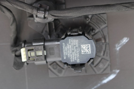 BMW 5 G60 ZDERZAK TYŁ TYLNY M pakiet Kolor: C3Z Tansanitblau II Metallic MSP M POWER 51128084866 51128084715 51128085225 8084866