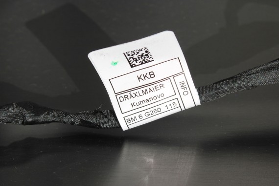 BMW 5 G60 ZDERZAK TYŁ TYLNY Kolor A90 Sophisto Grau Metallic 51125A011B0 5A011B8 9464591 5A17979 BASIC 63219464591 66205A17979