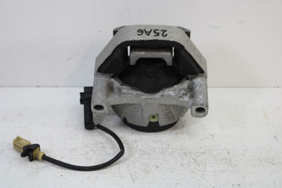 AUDI A6 PODUSZKA ŁAPA SILNIKA 4G0199381NE 8R0199381B lewa prawa strona 2 sztuki 4G0199381PE 4G0199381 4G0199381NE 8R0199381B 4G