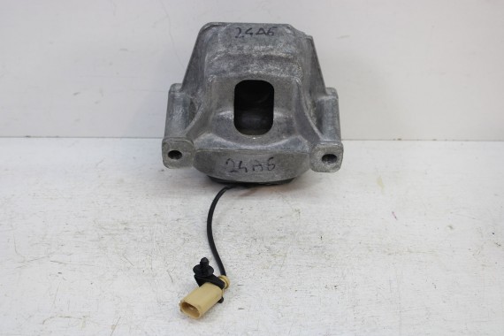 AUDI A6 PODUSZKA ŁAPA SILNIKA 4G0199381NE 8R0199381B lewa prawa strona 2 sztuki 4G0199381PE 4G0199381 4G0199381NE 8R0199381B 4G