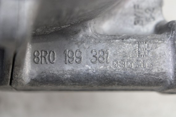 AUDI A6 PODUSZKA ŁAPA SILNIKA 4G0199381NE 8R0199381B lewa prawa strona 2 sztuki 4G0199381PE 4G0199381 4G0199381NE 8R0199381B 4G