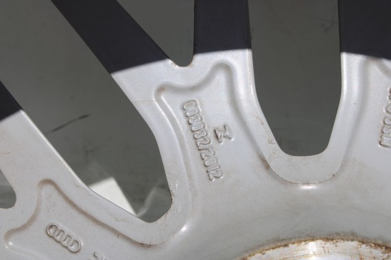 AUDI A6 FELGI 19 cali OPONY KOŁA felga 4G9601025K 4G C7 8.5J*19H2 ET43 opona PIRELLI P ZERO 255/40/19 100Y lato A7 4G8