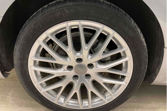 AUDI A6 FELGI 19 cali OPONY KOŁA felga 4G9601025K 4G C7 8.5J*19H2 ET43 opona PIRELLI P ZERO 255/40/19 100Y lato A7 4G8