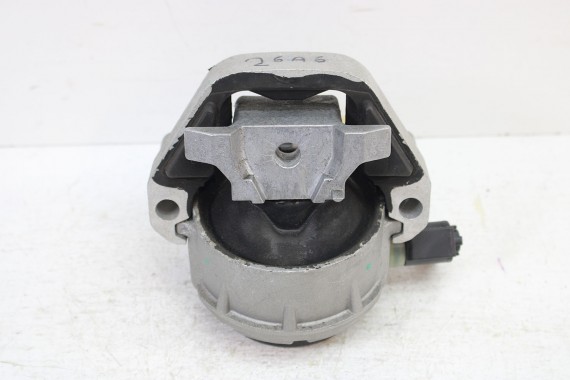 AUDI A6 PODUSZKA ŁAPA SILNIKA 4G0199381NE 8R0199381B lewa prawa strona 2 sztuki 4G0199381PE 4G0199381 4G0199381NE 8R0199381B 4G