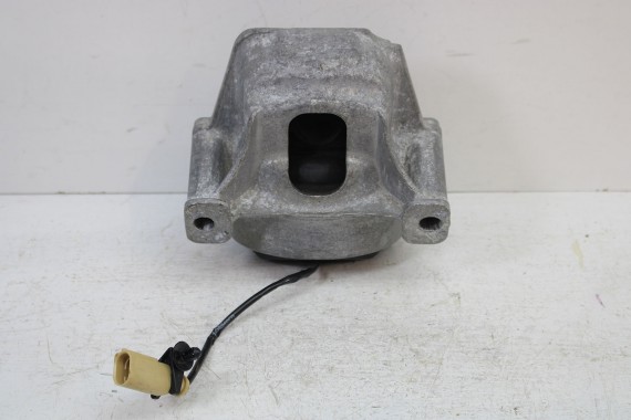 AUDI A6 PODUSZKA ŁAPA SILNIKA 4G0199381NE 8R0199381B lewa prawa strona 2 sztuki 4G0199381PE 4G0199381 4G0199381NE 8R0199381B 4G