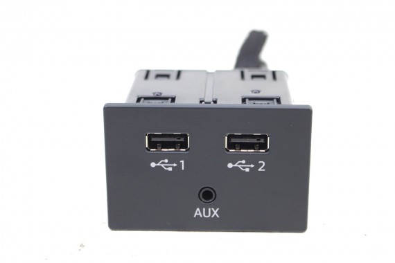 AUDI A6 PORT USB PRZYŁĄCZE 81A035736 81A 035 736 gniazdo USB AUX  4G C7 A7 4G8 A8 D4 4H gniazda złącza złącze 2*USB