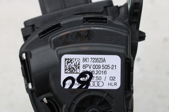 AUDI A4 A5 A6 A7 A8 Q5 PEDAŁ GAZU 8K1723523A 8K1 723 523 A 8K 8T 8R 4G 4H 8K1723523 b8 c6 d4 potencjometr FL LIFT