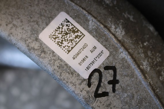 AUDI A6 4G C7 ZWROTNICA PRZÓD 4G0407241D 4G0407242D ZAWIESZENIA przednia przednie 4G0 407 241 D 8K0407613B A4 8K B8 A5 A7 Q5