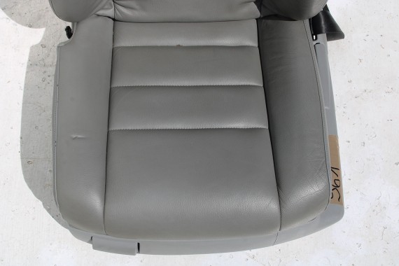 VW TOUAREG FOTELE KOMPLET FOTELI siedzeń siedzenia fotel tapicerka 7L skóra kolor - szary