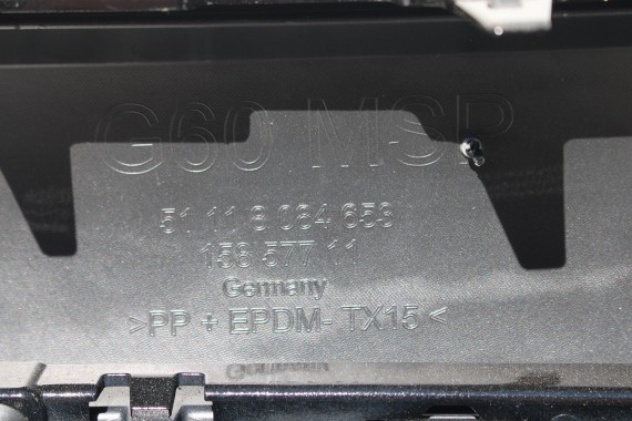BMW 5 G60 ZDERZAK PRZEDNI PRZÓD 475 Black-sapphire Czarny 8084653 G61 M PAKIET 51118084653 8084655 8084656 8084629 9879291