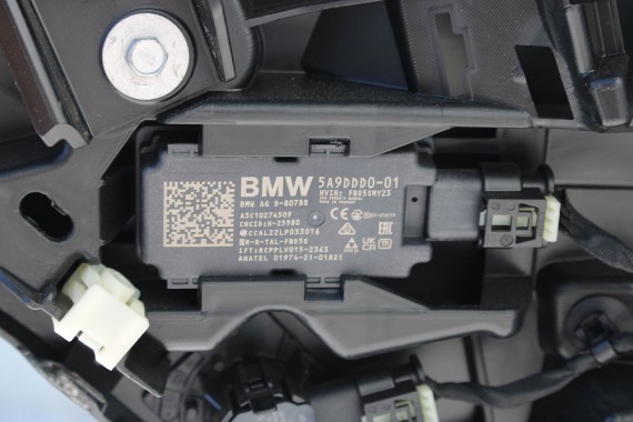 BMW 5 G60 ZDERZAK PRZEDNI PRZÓD A90 Sophisto Grau Metallic szary 51119879291 5111 9879291 G61 BASIC 51119879292 51119879279