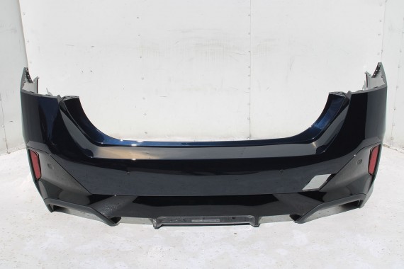 BMW 5 G60 ZDERZAK TYŁ TYLNY M pakiet Kolor: 416 Carbon-schwarz Czarny MSP M POWER 51128084866 51128084715 51128085225 8084866