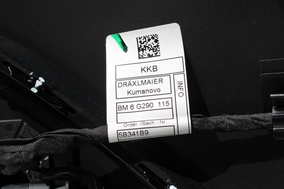 BMW 5 G60 ZDERZAK TYŁ TYLNY M pakiet Kolor: 416 Carbon-schwarz Czarny MSP M POWER 51128084866 51128084713 51128085225 8084866