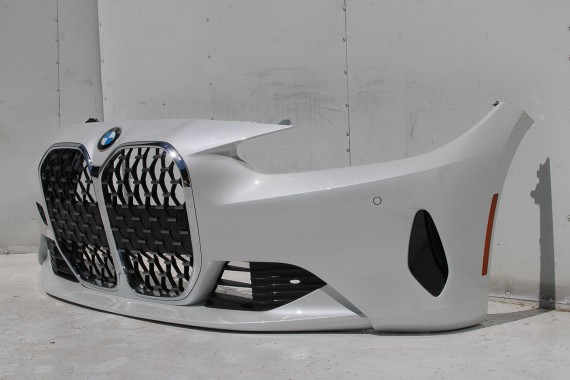 BMW 4 G22 G23 ZDERZAK PRZEDNI PRZÓD Kolor: A96 Mineral-weiss metallic Biały 63178089525 63178089526 USA 7450645  7450646 7451299