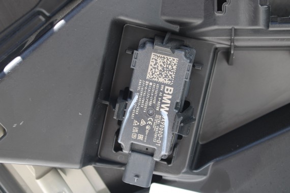 BMW iX i20 ZDERZAK PRZEDNI PRZÓD M pakiet Kolor: C3N STORM BAY Biały M POWER  51117933621 7983621 9879666 9879665 9492524